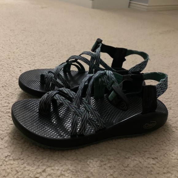 Chaco sandals size 9! - Picture 3 of 8